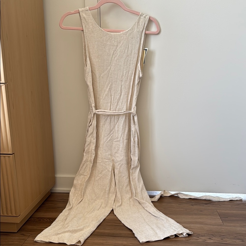 Monteau Sleeveless Cream Jumpsuit